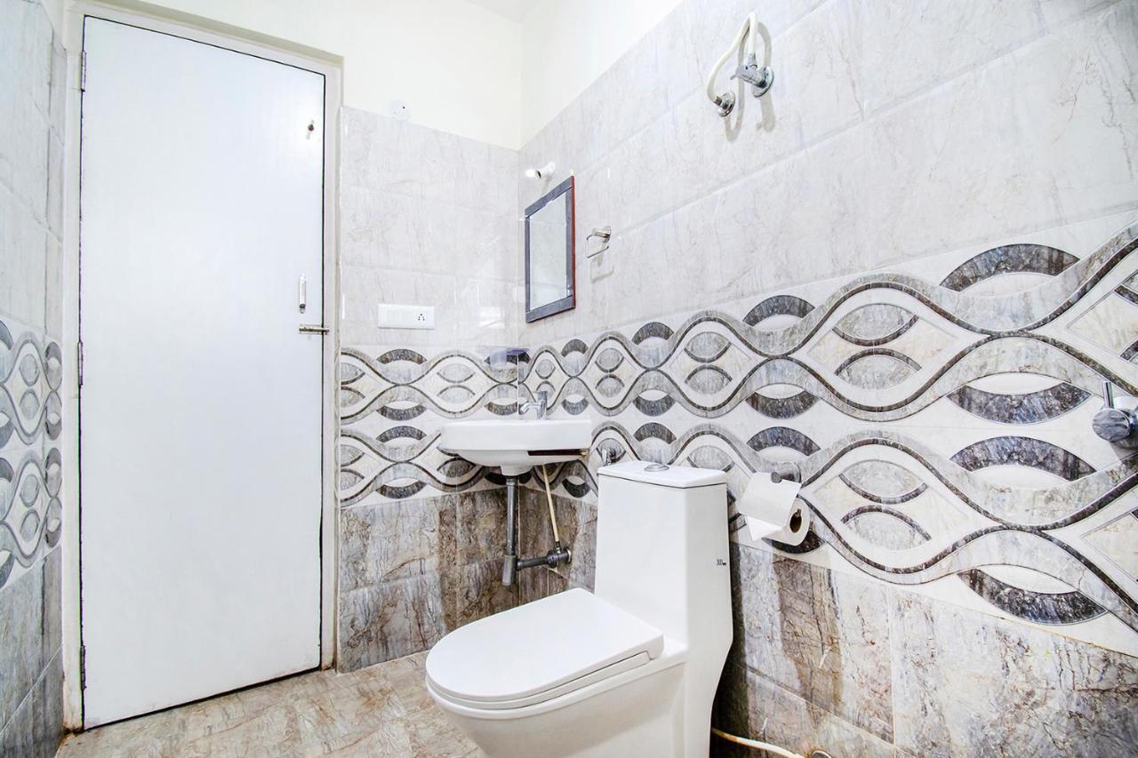 Fabhotel Pride Inn - Nr Tcs Deccan Park, Hitech City Hyderabad Ngoại thất bức ảnh